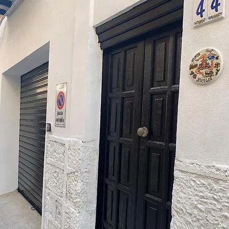 Daire Casa Marconi Duplex Avec Terrasse Aragona