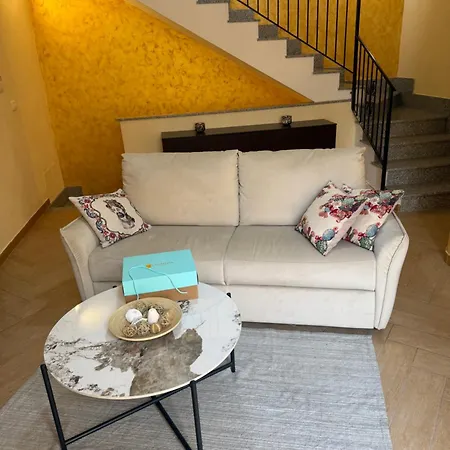 Casa Marconi Duplex Avec Terrasse 公寓 Aragona